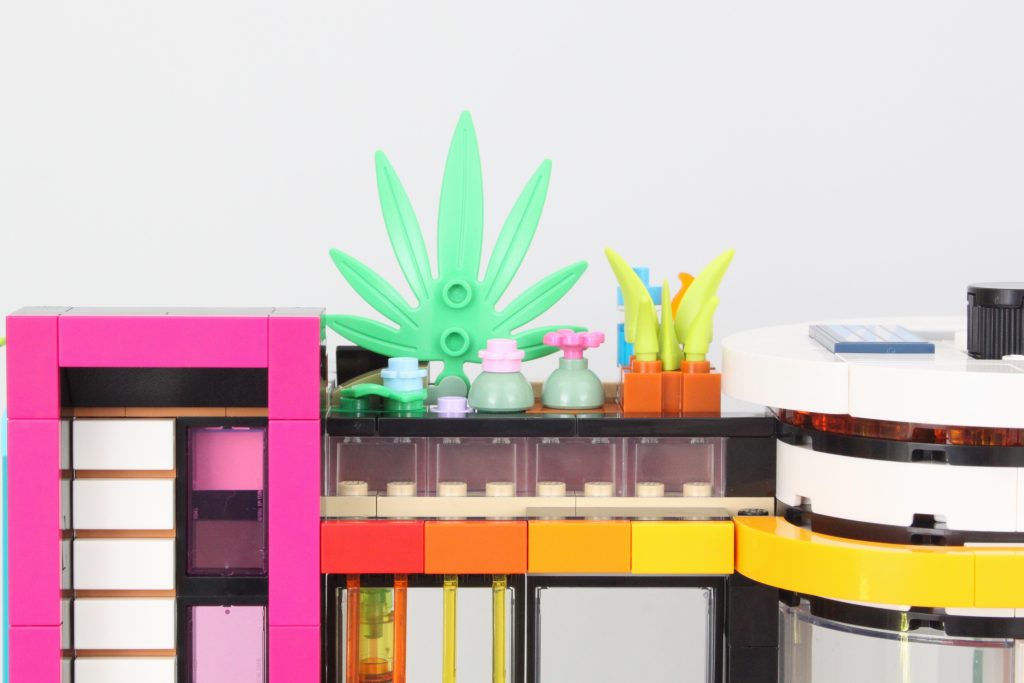 LEGO Friends 42639 Andrea's Modern Mansion review - Brick Fanatics