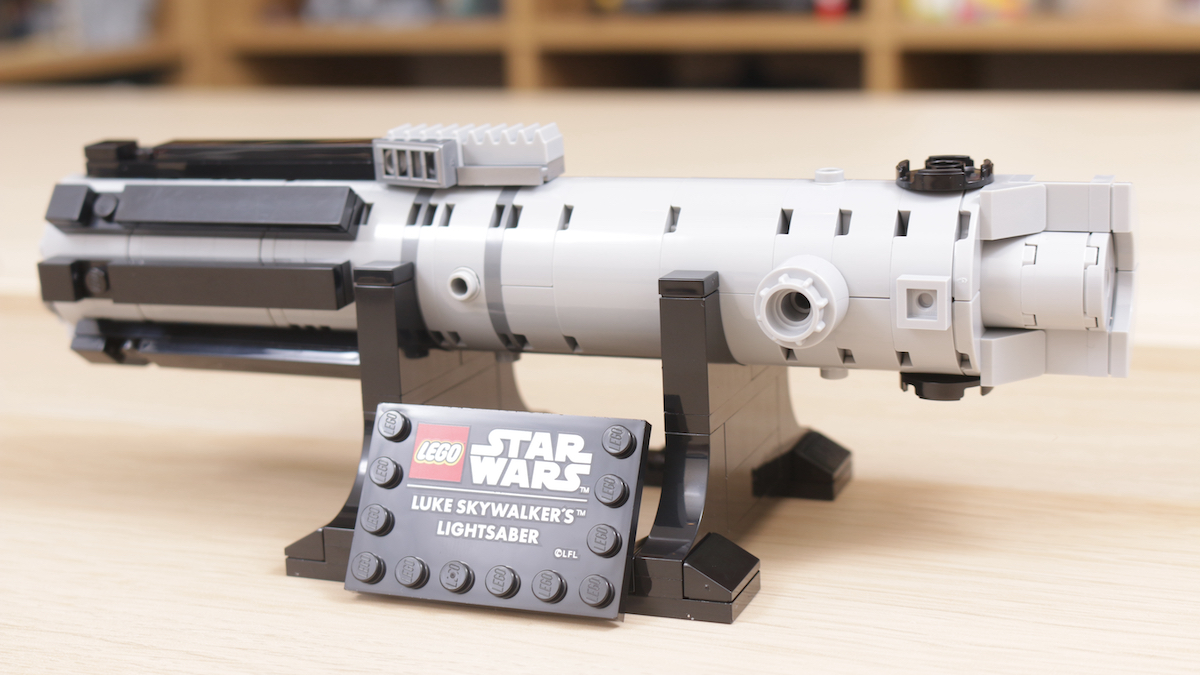 Last few days left to grab two current LEGO GWP sets