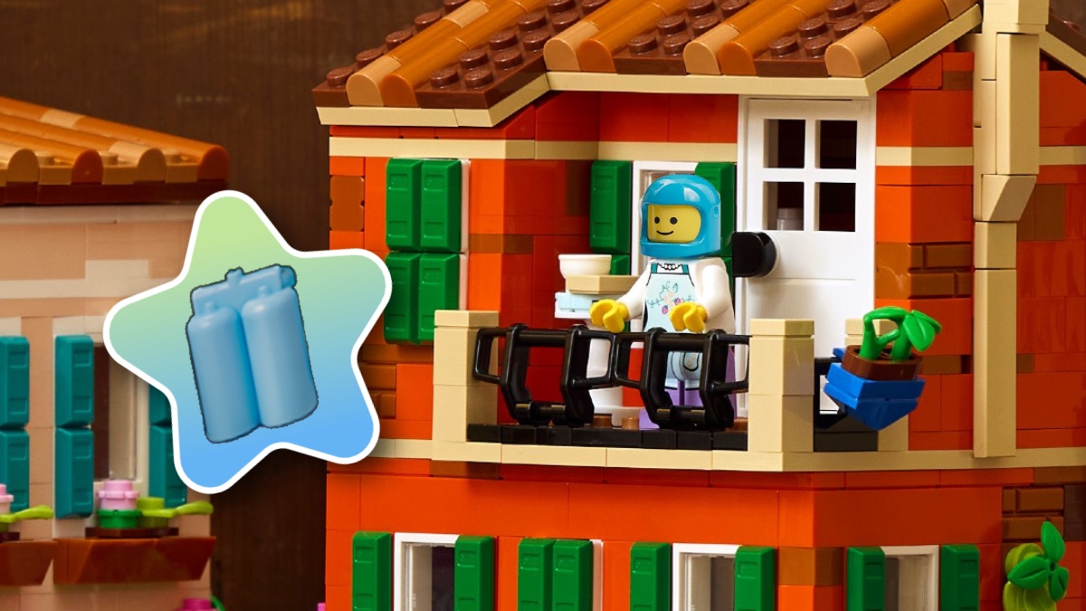 New Classic Space piece in LEGO 21359 Italian Riviera wasn't intentional