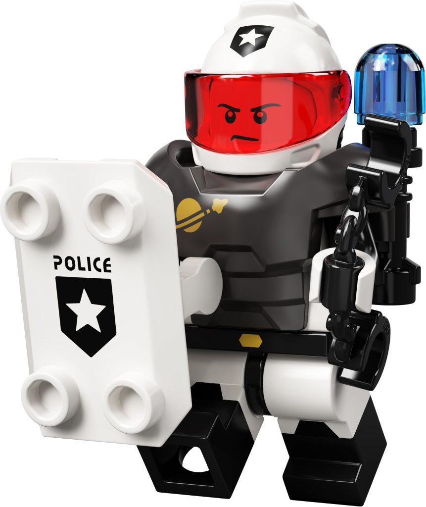 71029 space police guy 861x1024