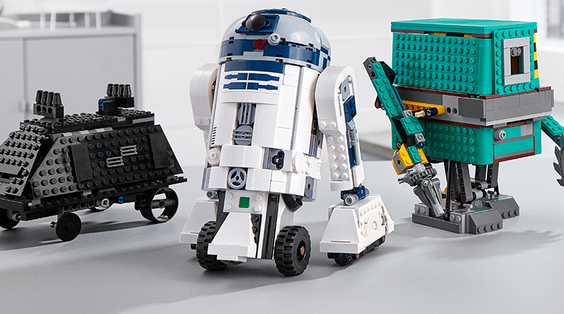 Designing LEGO Star Wars BOOST 75253 Droid Commander