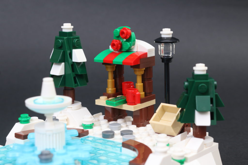 LEGO 40416 Ice Skating Rink gift with purchase review 8
