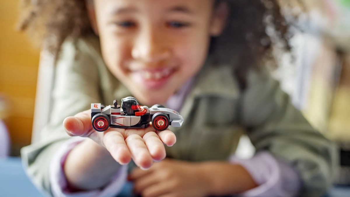 LEGO 71049 Collectible Race Cars impress fans and drivers alike