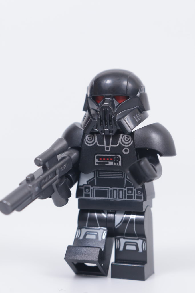 LEGO Star Wars 75315 Imperial Light Cruiser review 23