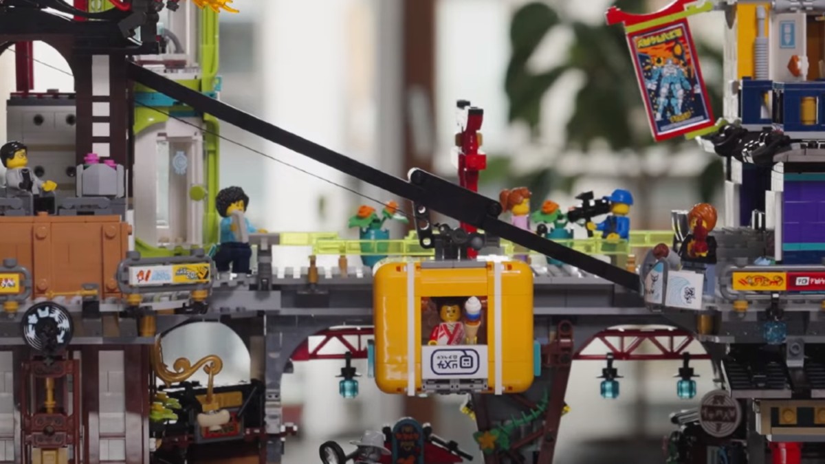 LEGO 71799 NINJAGO City Markets is designed around a single minifigure 