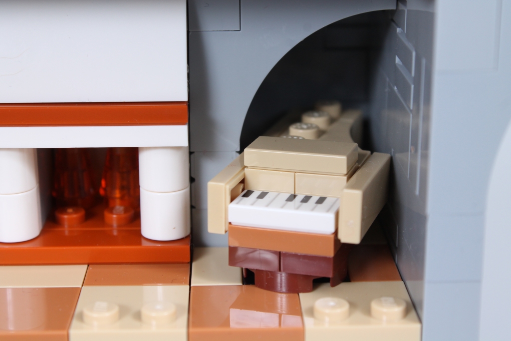 Critique du set LEGO Icons 10305 Château des Chevaliers Lions (18 pièces, 1024x683)