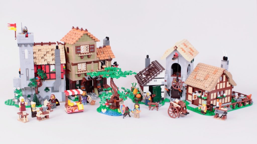 LEGO Icons 10332 Plaza de la ciudad medieval antes de comprar destacado 1024x576