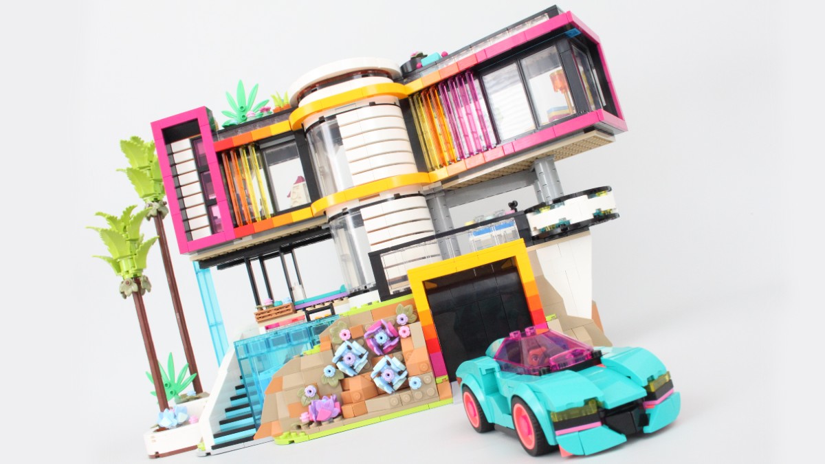 LEGO Friends 42639 Andrea's Modern Mansion review - Brick Fanatics