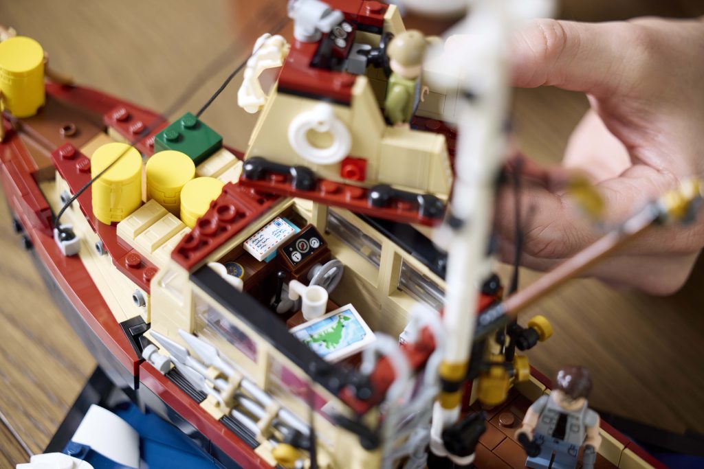 LEGO Ideas 21350 JAWS 10 1024x683