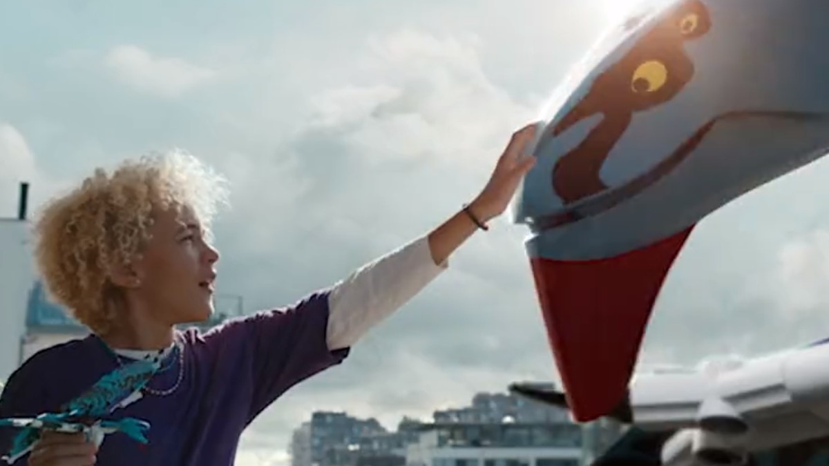 French cinema chain reveals first LEGO Avatar advertisement