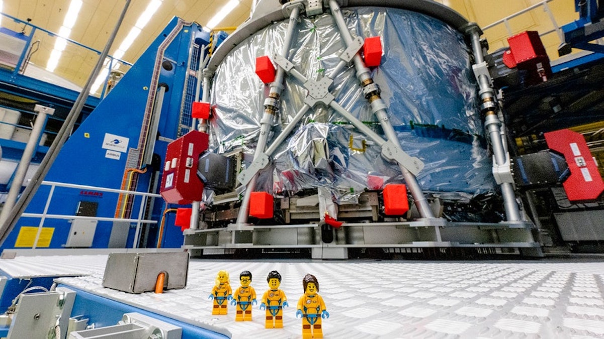 LEGO minifigures blast off to the Moon onboard NASA's Artemis I