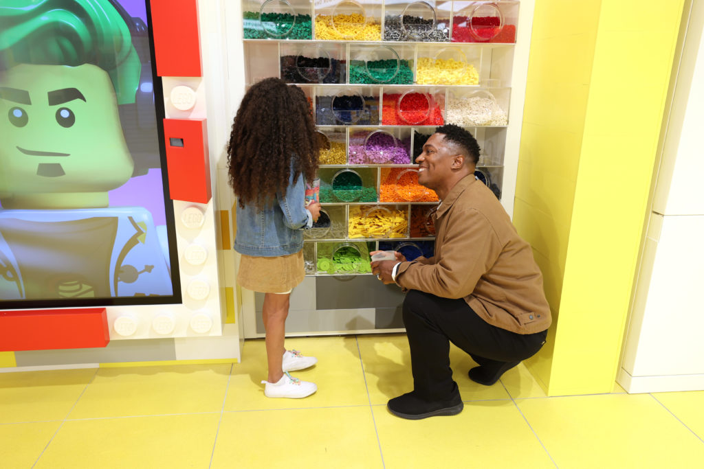 LEGO Store New York City Fifth Ave 25
