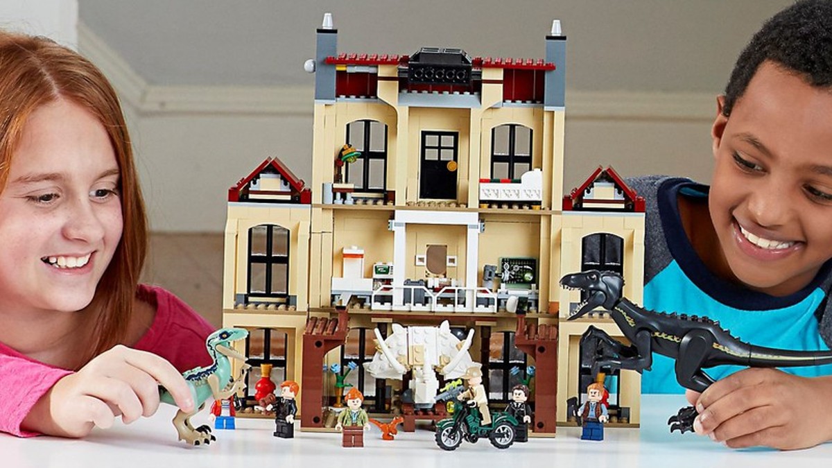 LEGO Harry Potter's rumoured Malfoy Manor may have the perfect foundation