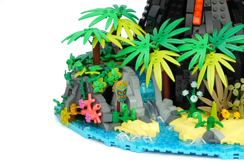 LEGO Ideas Funktionierender Vulkan – mit ausbrechender Lava 2 1024x682