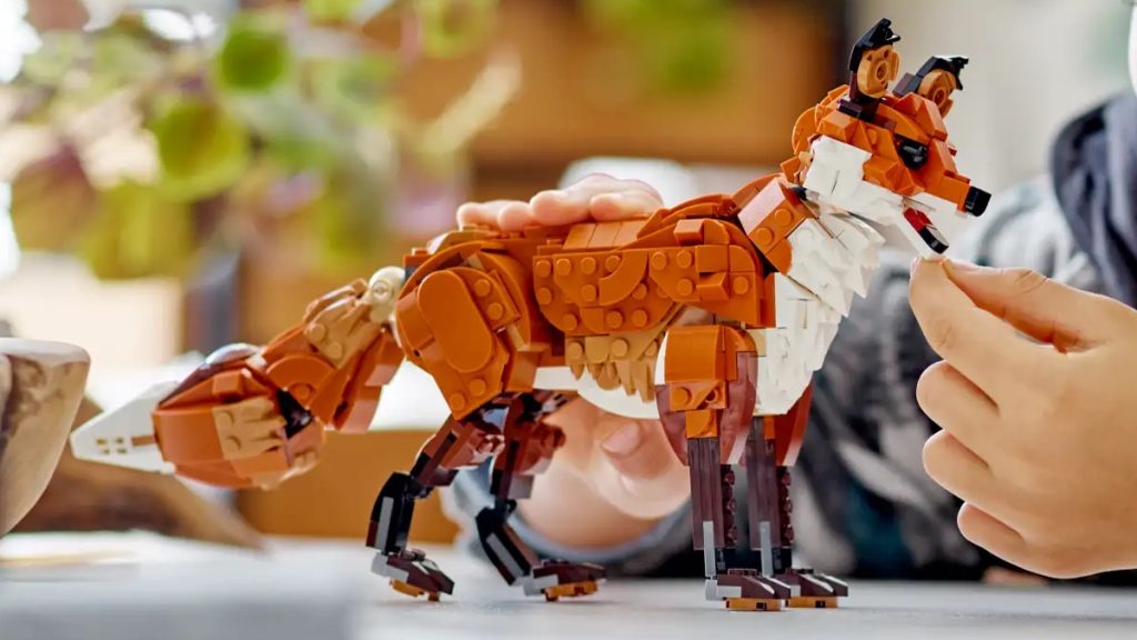 LEGO Creator 3-in-1-Set 31154 Waldtiere Rotfuchs (1024 x 576 cm)