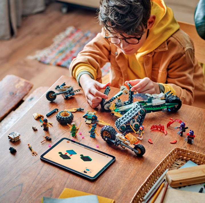 LEGO NINJAGO 71820 Veicolo combinato della squadra ninja 9