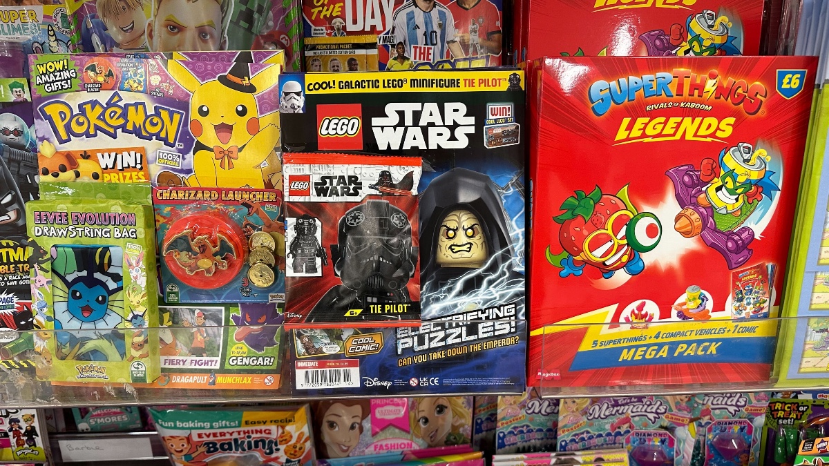 LEGO Star Wars magazine Issue 114 includes a well-timed minifigure