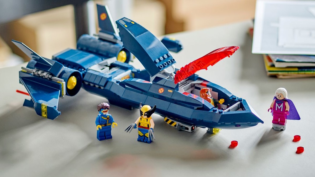 LEGO Marvel X-Jet lands at Walmart early – and at a discount