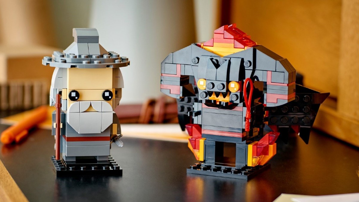LEGO The Lord of the Rings BrickHeadz compared to the minifigures