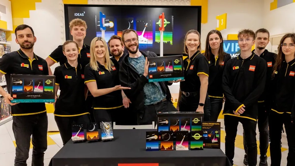 One more LEGO Ideas 21340 Tales of the Space Age signing event left 