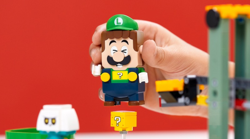 Pre-order LEGO Super Mario 71387 Adventures with Luigi Starter Course with double VIP points