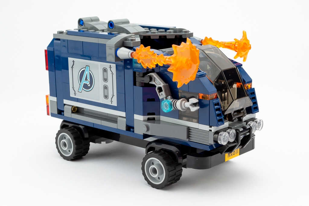 LEGO Review Avengers Truck Take down 11