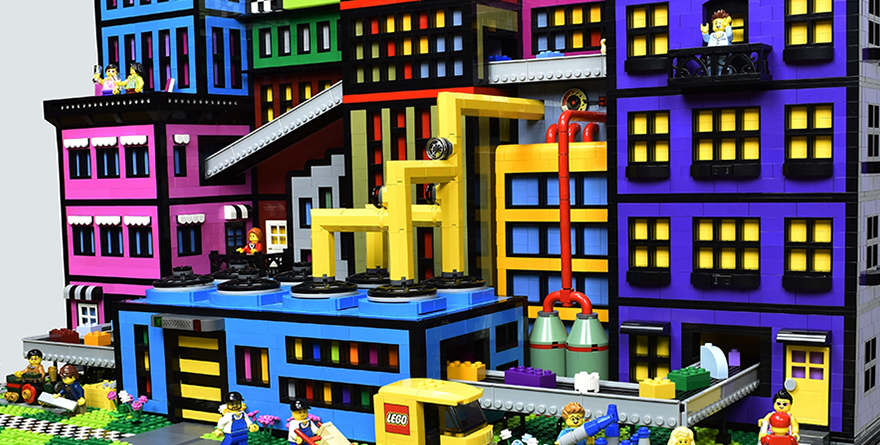 Brick Pic of the Day: We built this city...