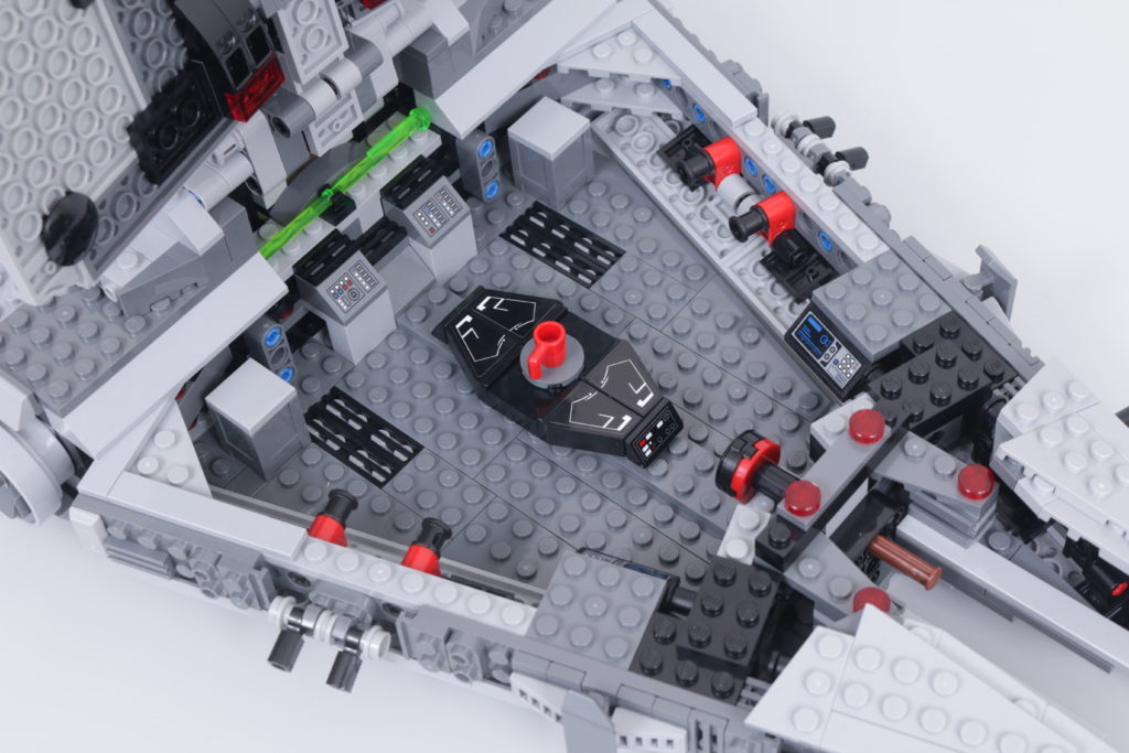 LEGO Star Wars 75315 Imperial Light Cruiser review 8