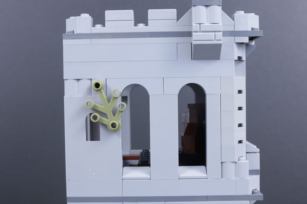 LEGO Harry Potter 76447 Castillo de Hogwarts Lecciones de vuelo Conversión de castillo LEGO 19 1024x683