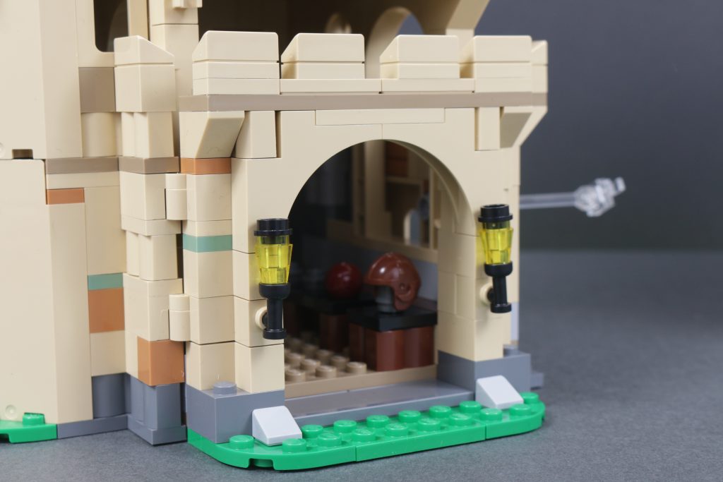 LEGO Harry Potter 76447 Castillo de Hogwarts Lecciones de vuelo Conversión de castillo LEGO 14 1024x683