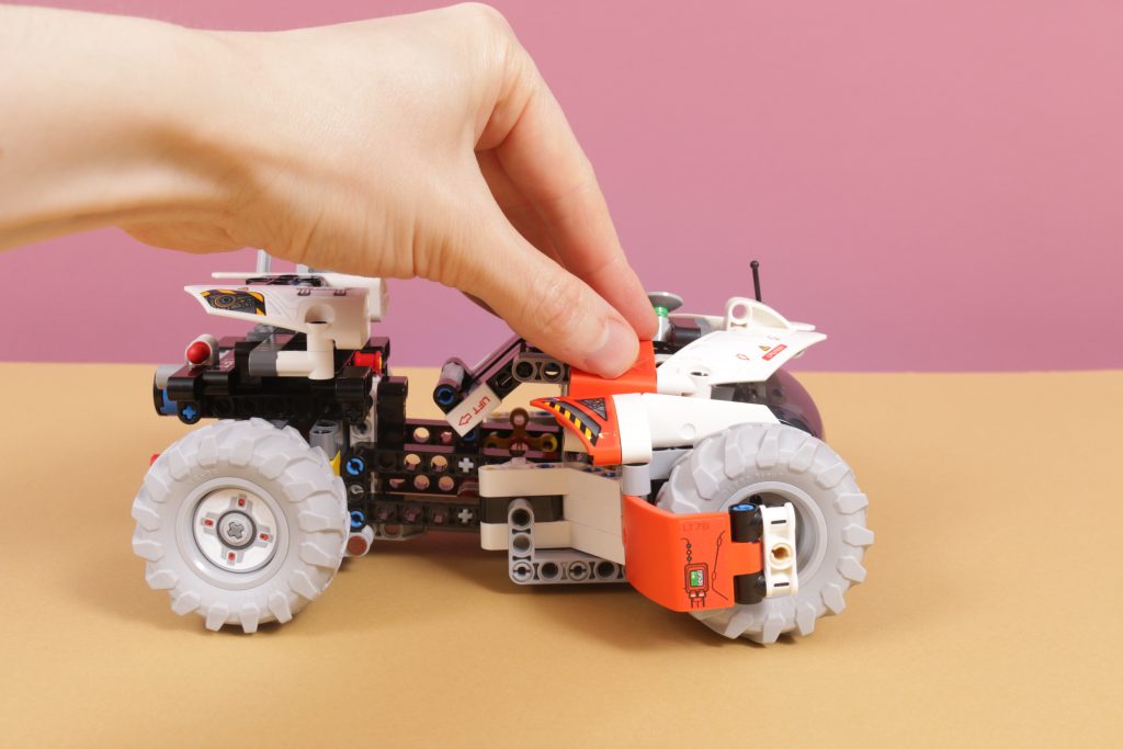 LEGO Technic 42178 Surface Space Loader review - Brick Fanatics