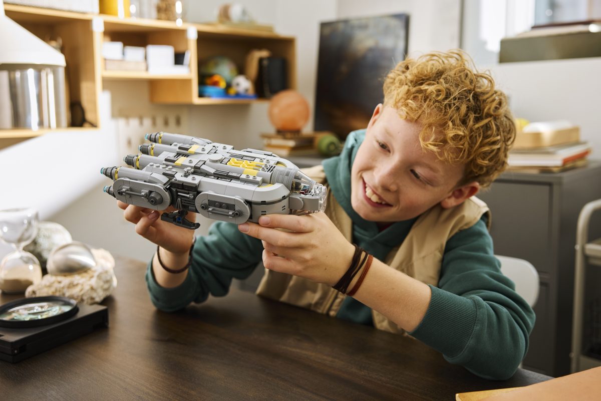 LEGO Star Wars 75445 Anzellan Raumschiff 6 1200x800