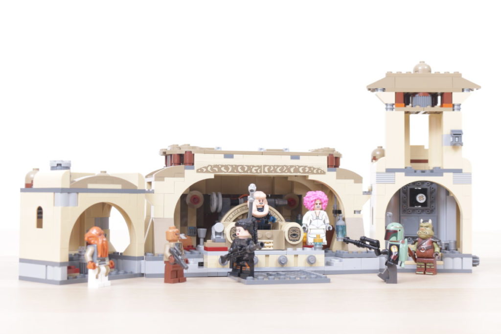 LEGO Star Wars 75326 Boba Fetts Throne Room review 2 1024x683