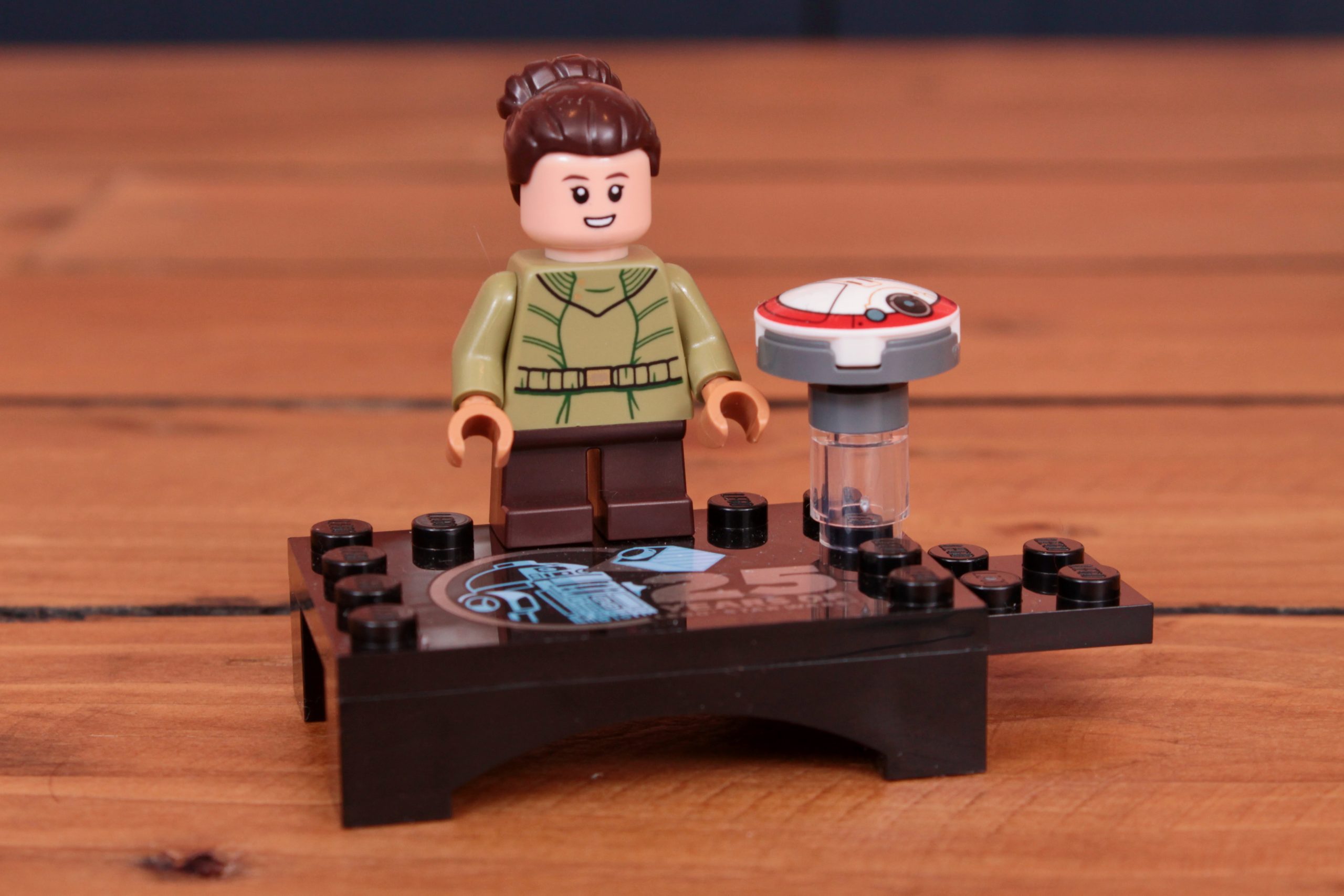 LEGO Star Wars 75392 Creative Play Droid Builder review 12 scaled