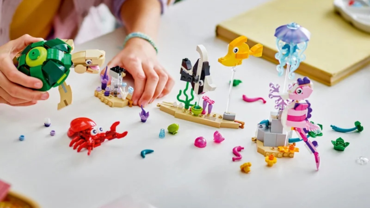 LEGO Creator 3-in-1 31158 Sea Animals revealed