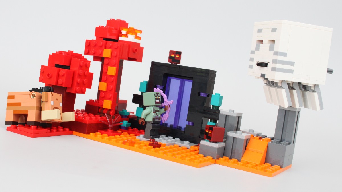 LEGO Minecraft 21255 The Nether Portal Ambush anmeldelse