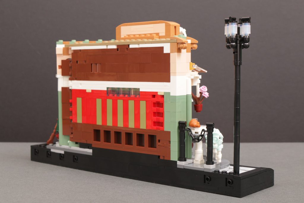 Reseña del LEGO Icons 10362 French Cafe (5 pulgadas, 1024 x 683 píxeles)