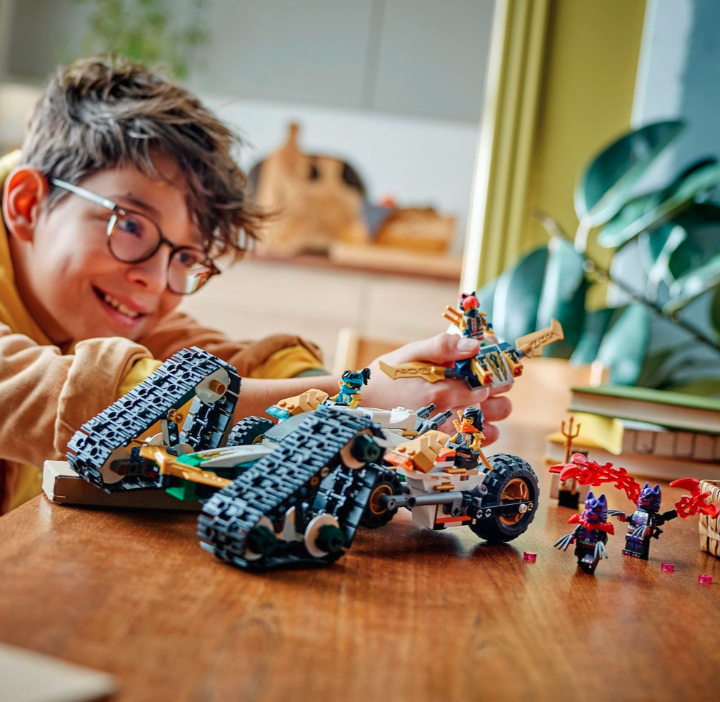 LEGO NINJAGO 71820 Veicolo combinato della squadra ninja 8