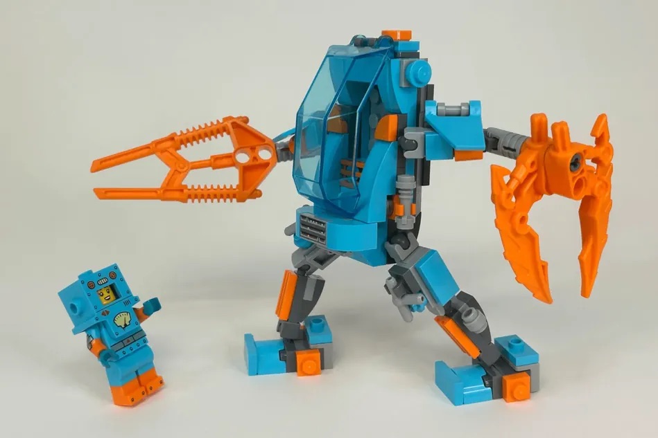 LEGO Ideas Robotfabrikk 3