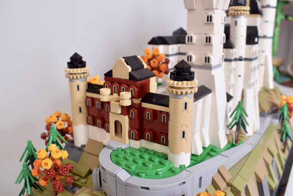 LEGO Architecture 21063 Schloss Neuschwanstein Rezension 18 1024x683