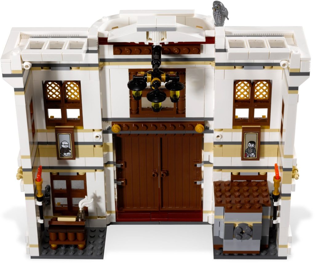 10217 diagon alley gringotts interior 1024x854