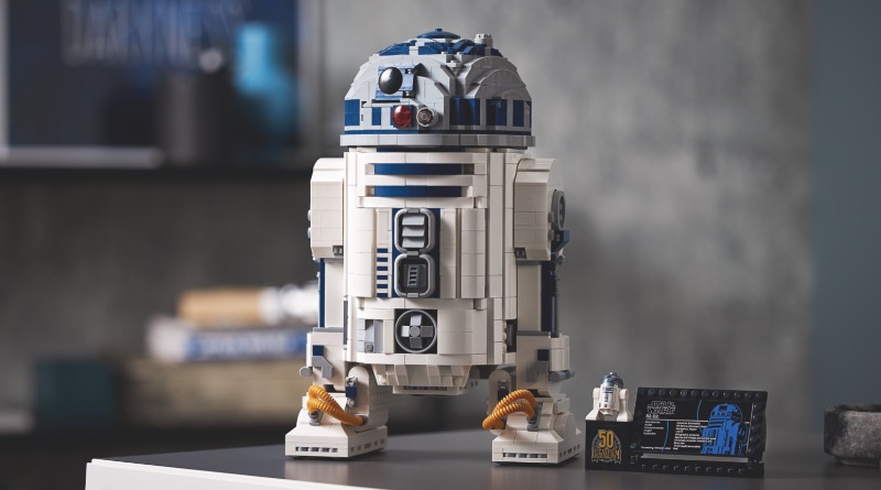LEGO Star Wars 75308 R2-D2 officially revealed