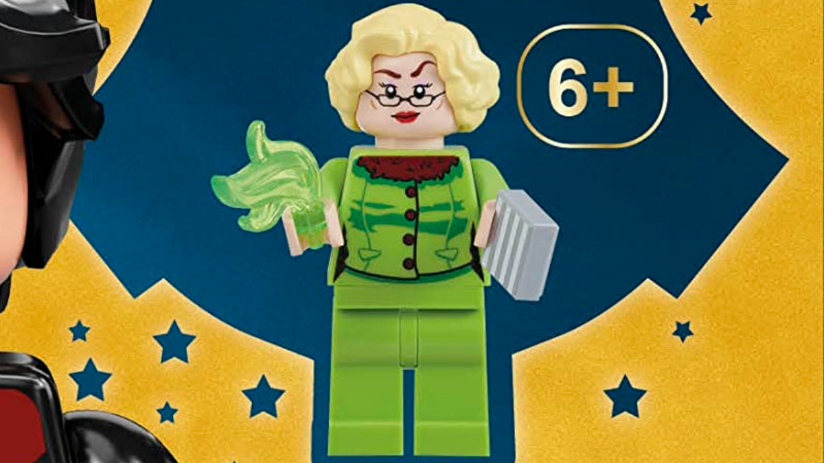 Better look at exclusive LEGO Harry Potter Rita Skeeter minifigure 