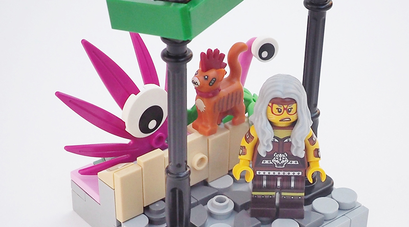 The LEGO Movie 2 Collectible Minifigures vignettes: Sherry Scratchen-Post & Scarfield