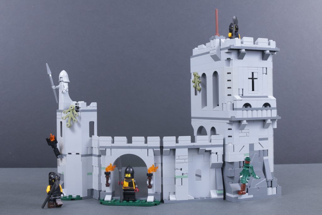 LEGO Harry Potter 76447 Castillo de Hogwarts Lecciones de vuelo Conversión de castillo LEGO 2 1024x683