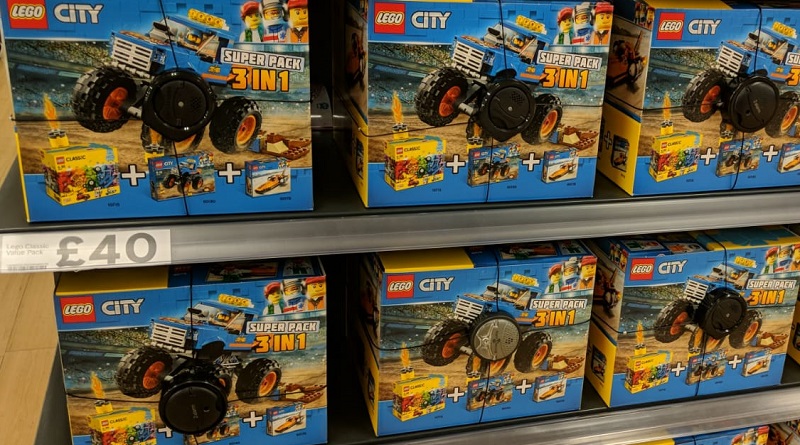 Nuevo LEGO City Super Pack incluye Classic set y Monster Truck