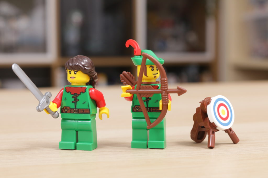 LEGO Castillo 40567 Escondite en el Bosque (regalo con la compra) - Reseña 27 1024x683