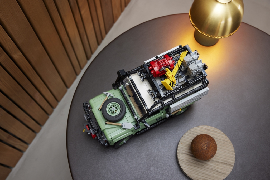 LEGO Icons 10317 Land Rover Classic Defender 90 20 1024x683
