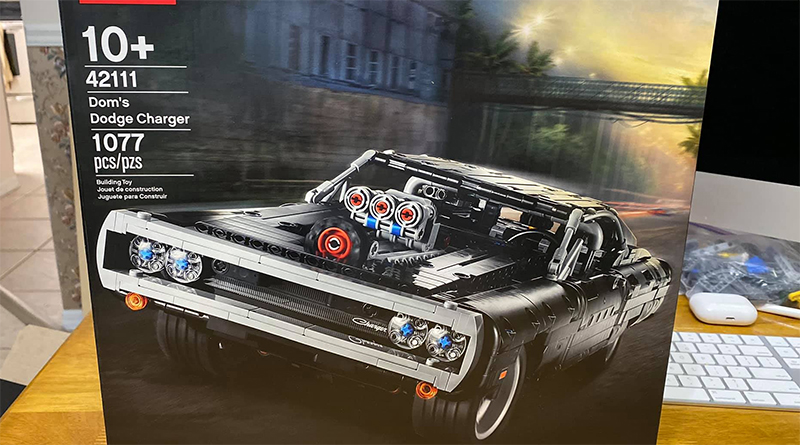 LEGO Technic Fast & Furious 42111 Dom's Dodge Charger dukker op tidligt