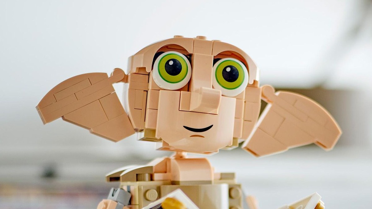 LEGO Harry Potter 76421 Dobby the House-Elf revealed early 